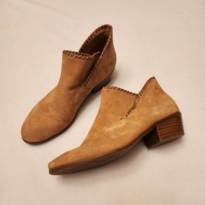 Jack Rogers Sadie Suede Ankle Boots Size 7